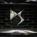 Advantage Supply: French DS Automotive Engine Cylinder Head and Cylinder Block